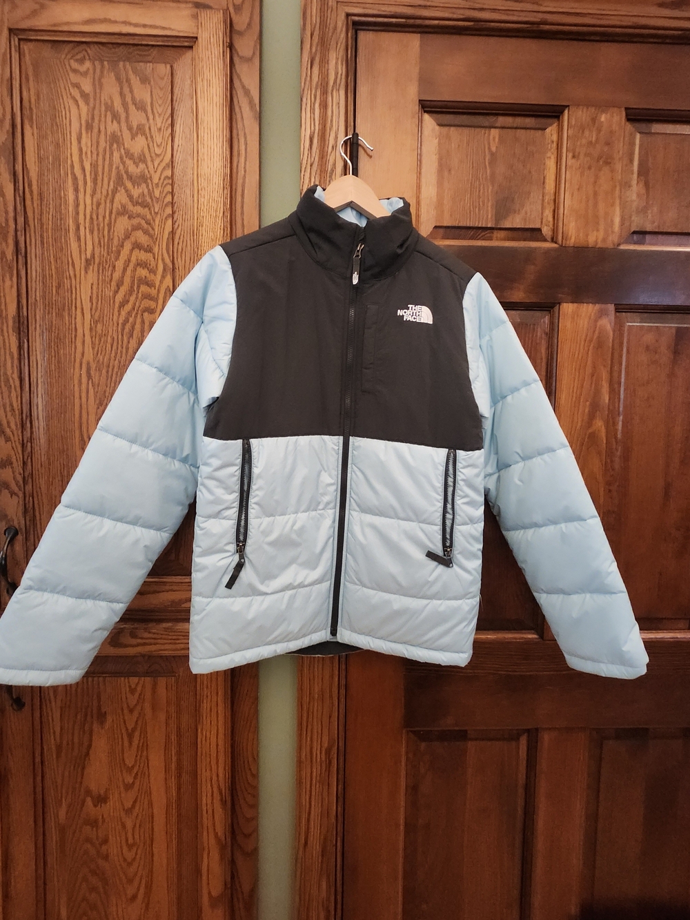 The North Face Junior Light Blue and Black Insulated Jacket